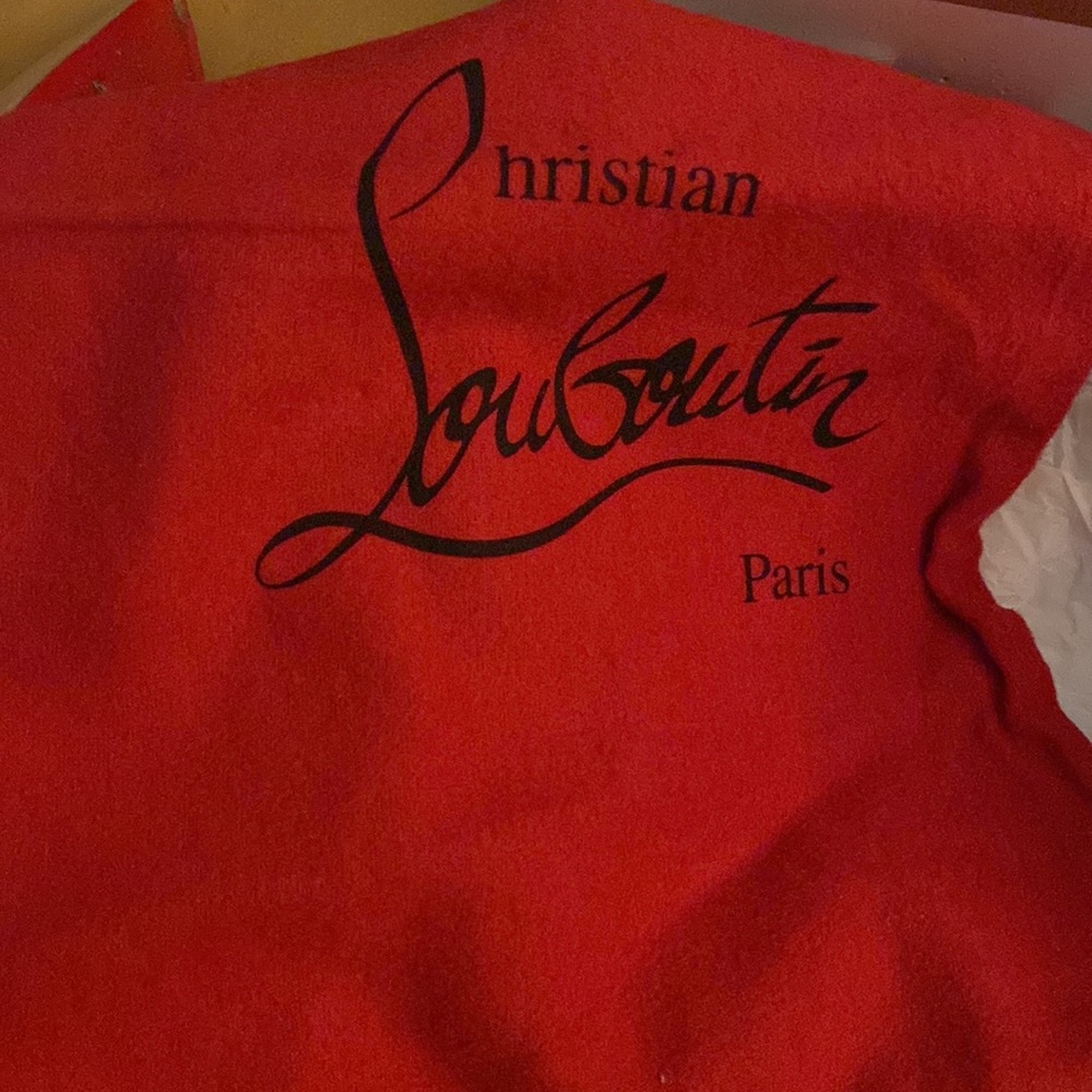 85 MM Anjalina Christian Louboutin - Picture 3 of 5
